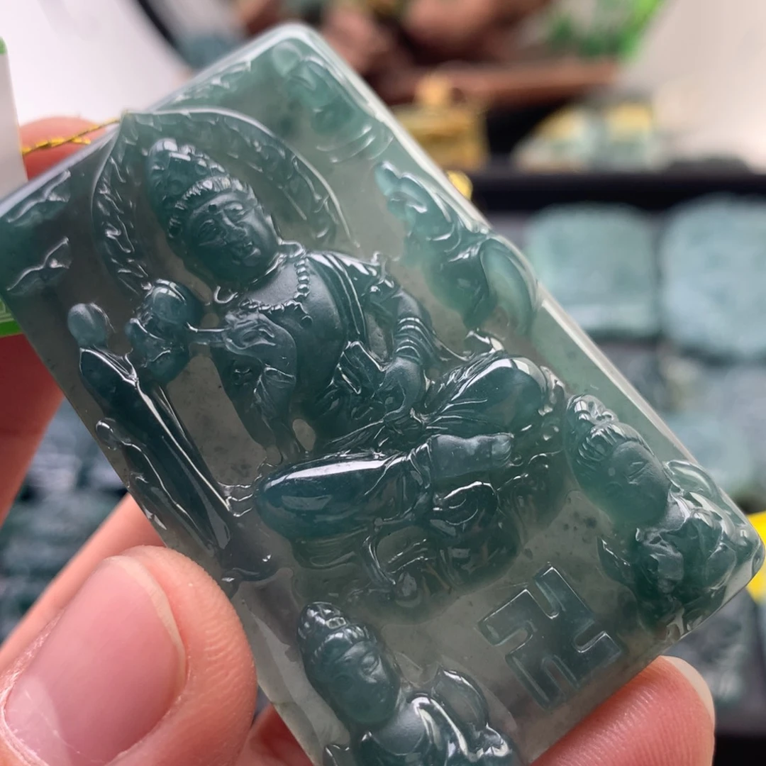 颈饰未镶嵌翡翠大势至