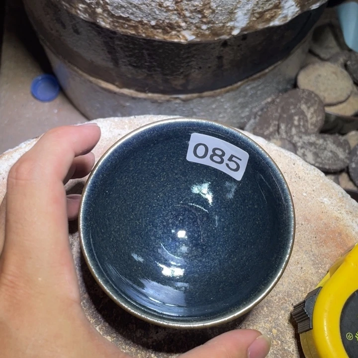 茶盏提出建议去找工作去