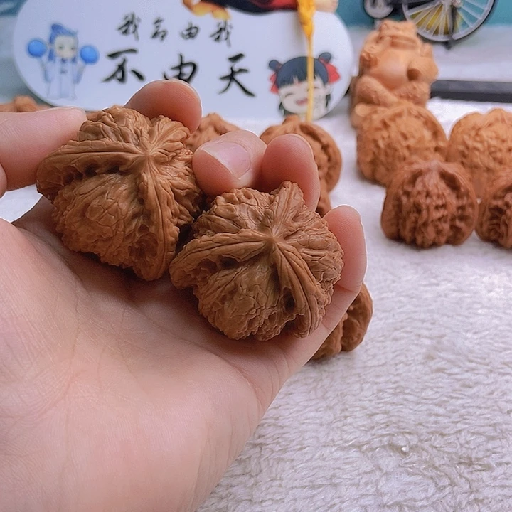 把件文玩核桃人**茫三棱