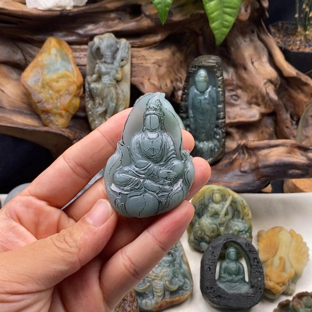 定制翡翠未镶嵌萌*自在观音