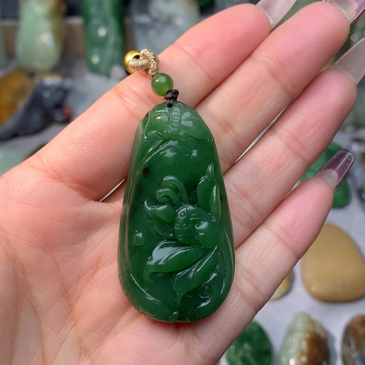 和田玉挂件未镶嵌