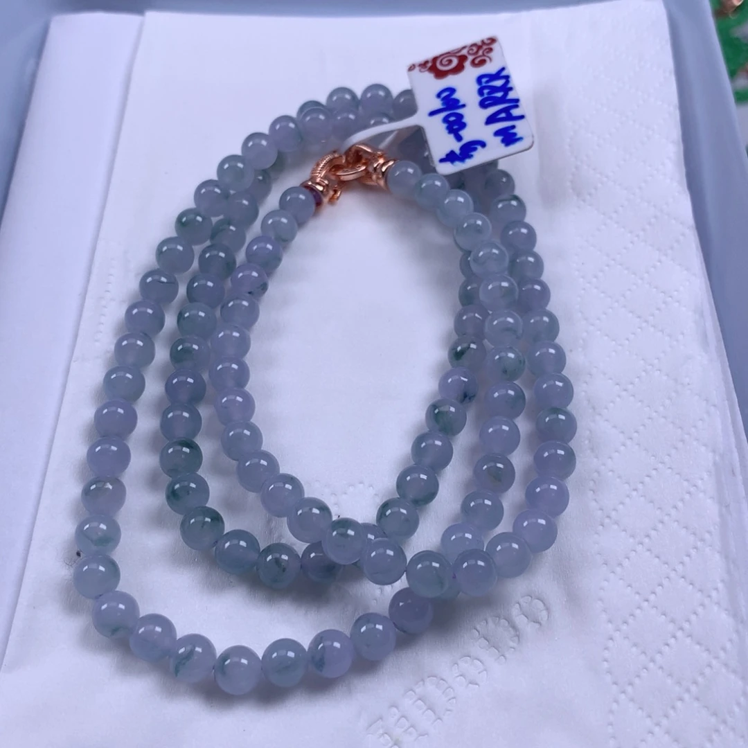 翡翠颈饰未镶嵌项链