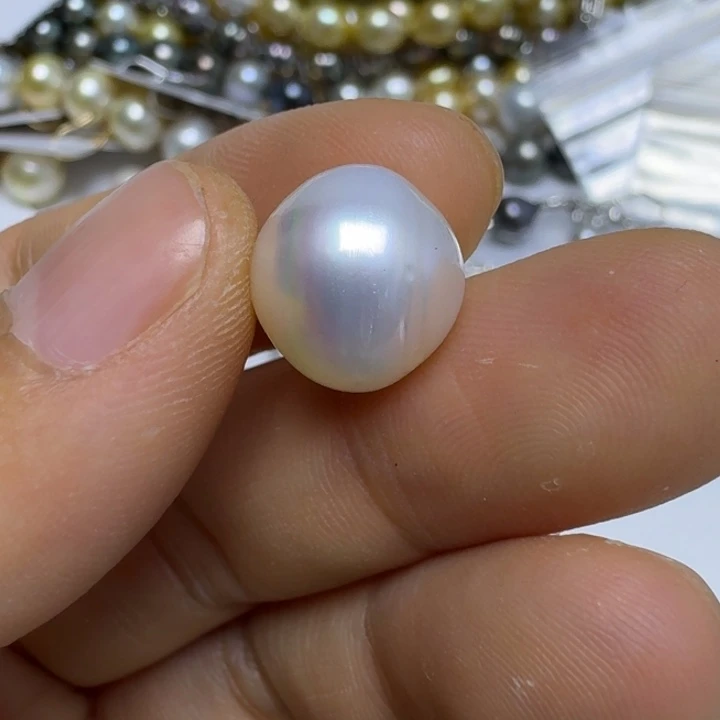 梦***6颈饰未镶嵌海水珍珠