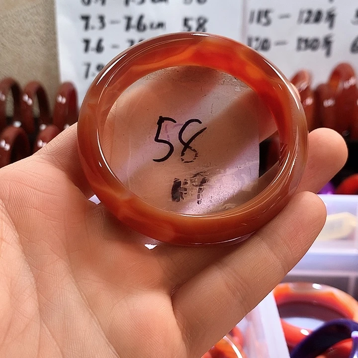 手镯玛瑙/玉髓未镶嵌