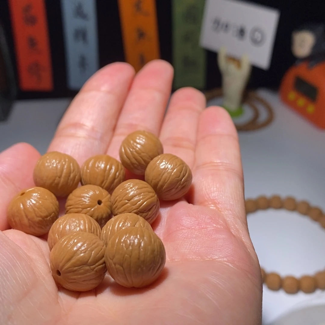 猴头核桃吊坠为***情猴头