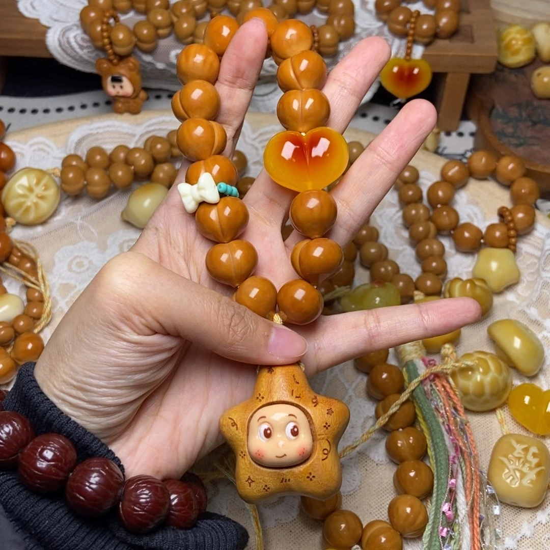 猴头核桃吊坠屁桃玻璃底卡16