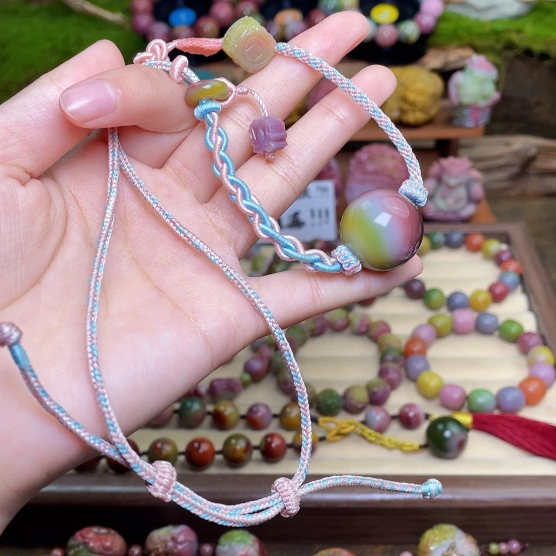 小***红玛瑙/玉髓未镶嵌珠宝半成品盐源玛瑙西瓜炫彩锁骨坠