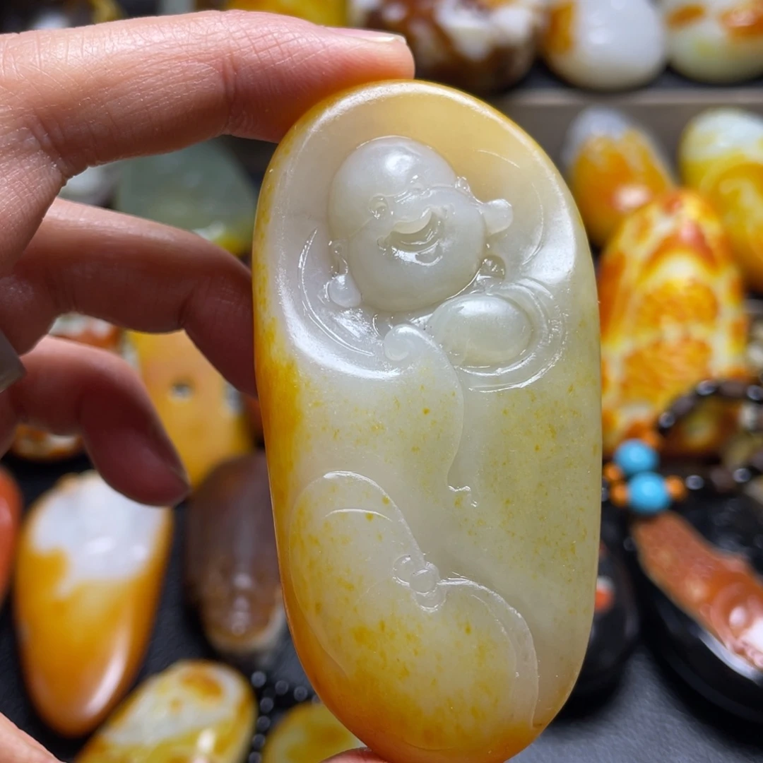 和田玉未镶嵌颈饰