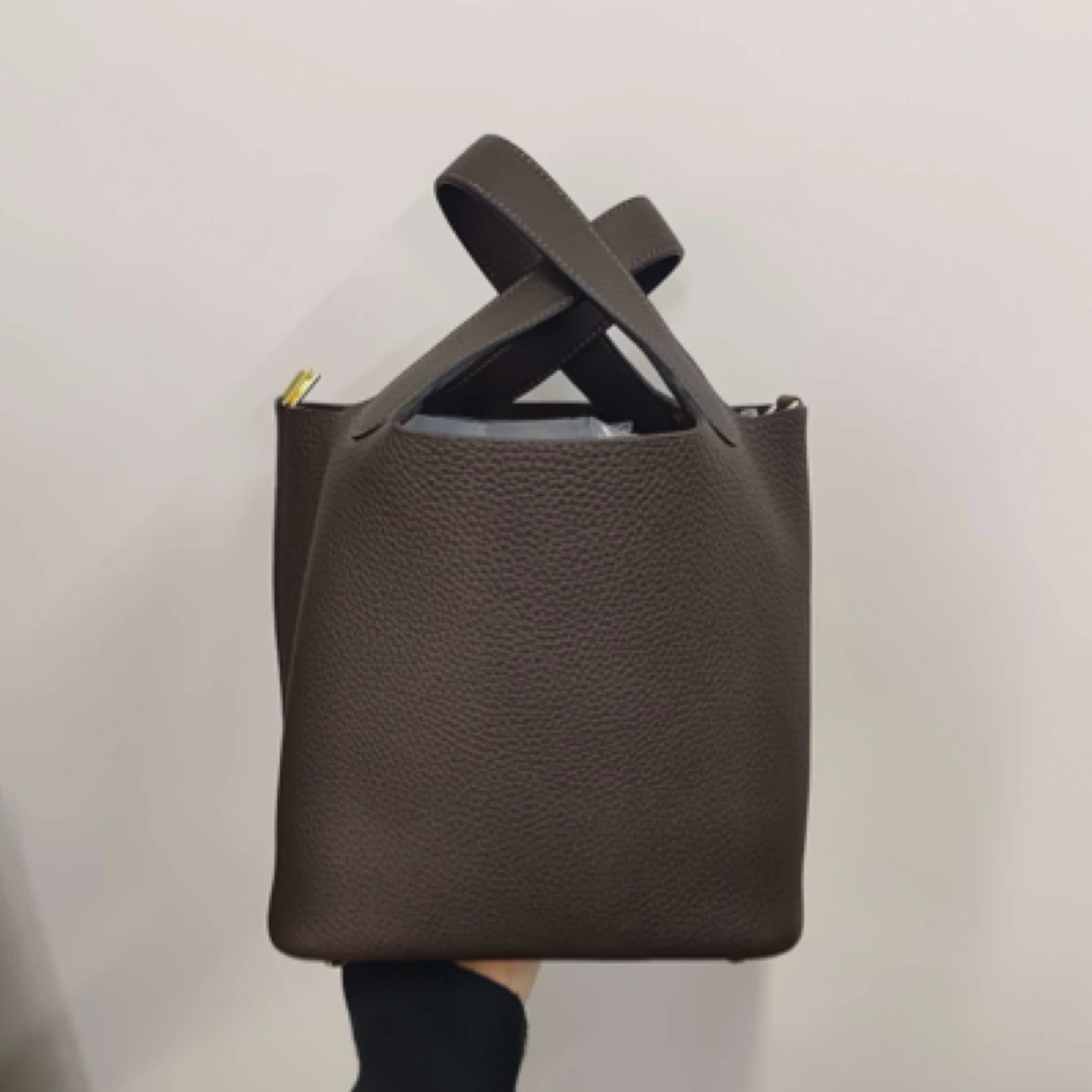 99新 Hermes/爱马仕 乌木棕金扣菜篮子18 W刻