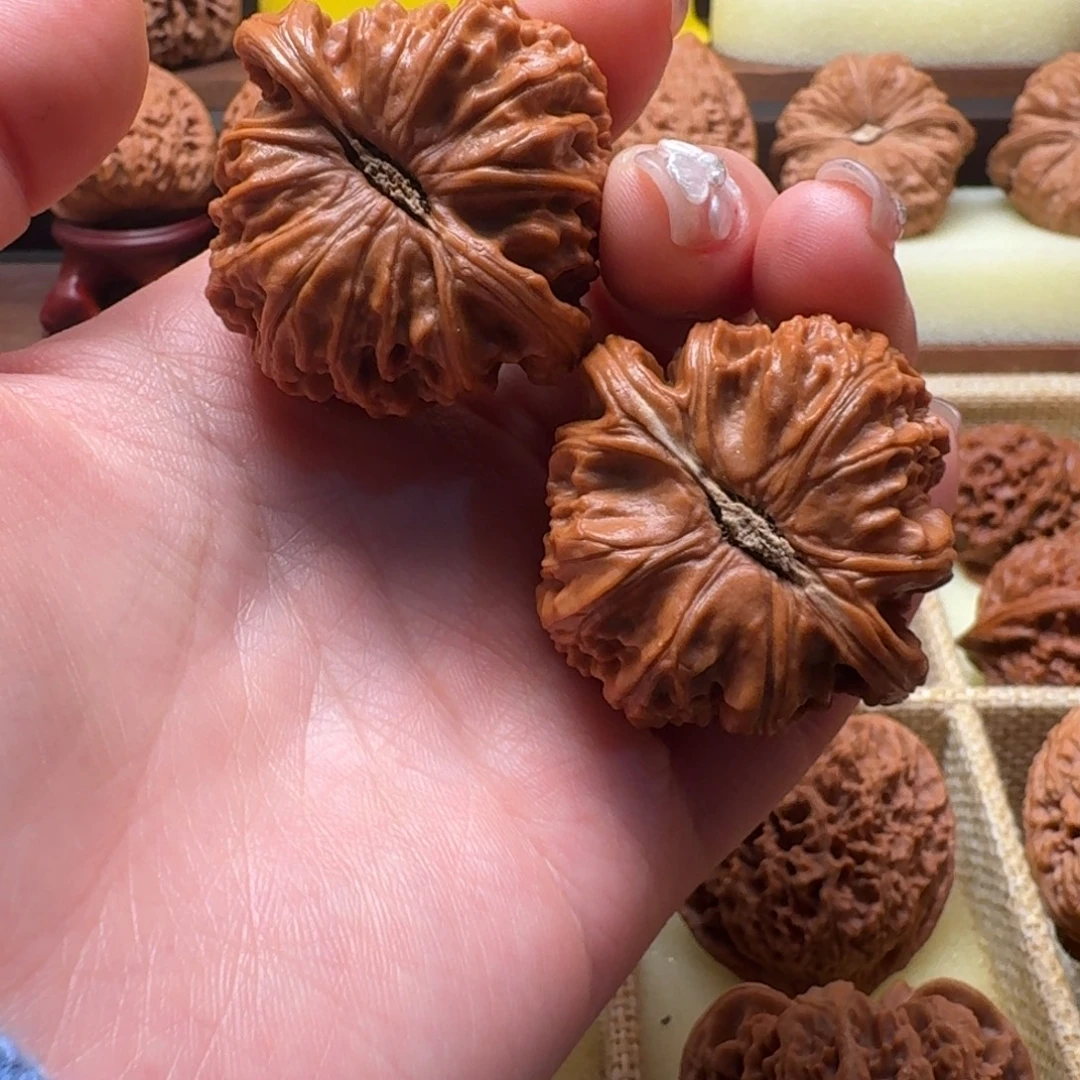 吊坠文玩核桃40白狮子