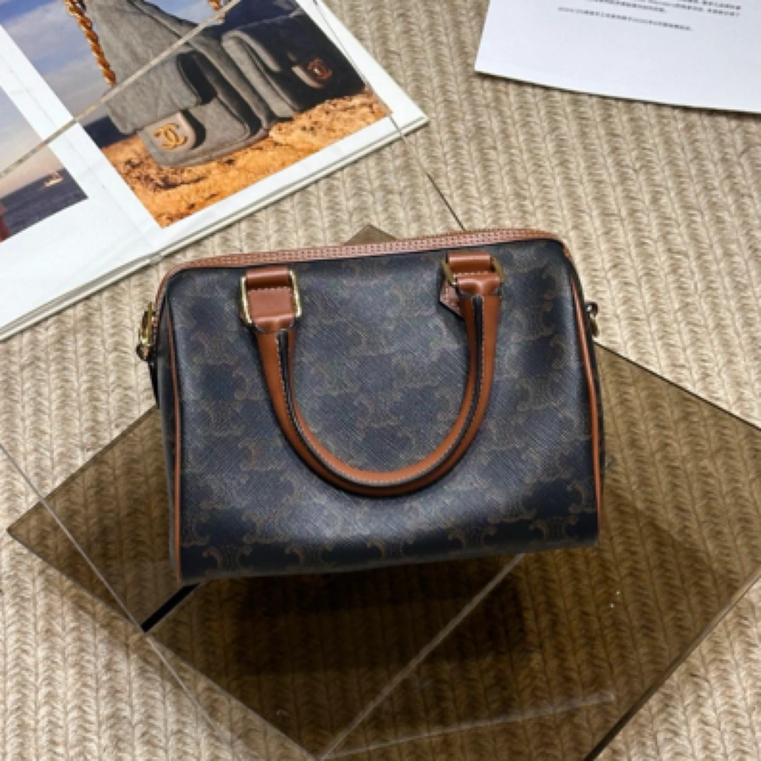 99新 Celine/思琳 波士顿枕头包 小号