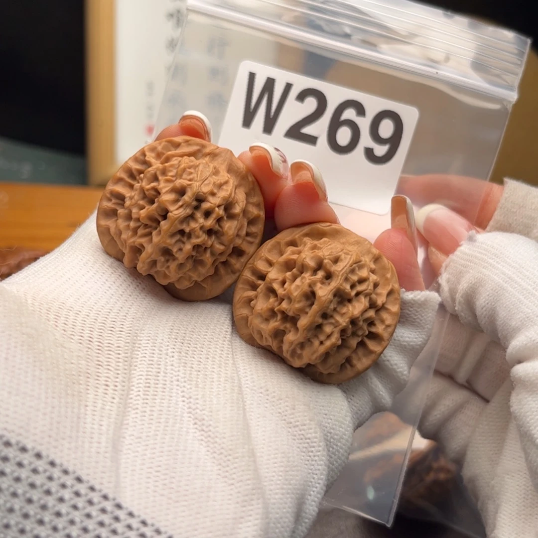 文玩核桃把件35秦闷w 269