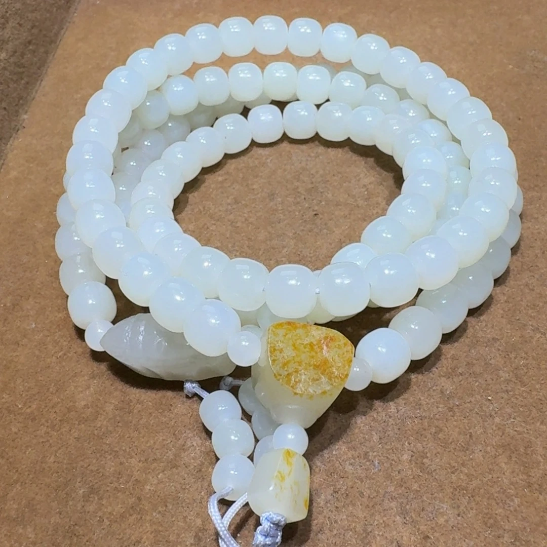 和田玉未镶嵌项链