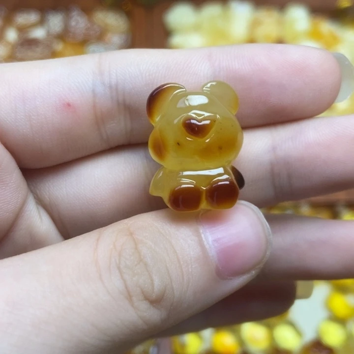 橄榄核吊坠小熊熊