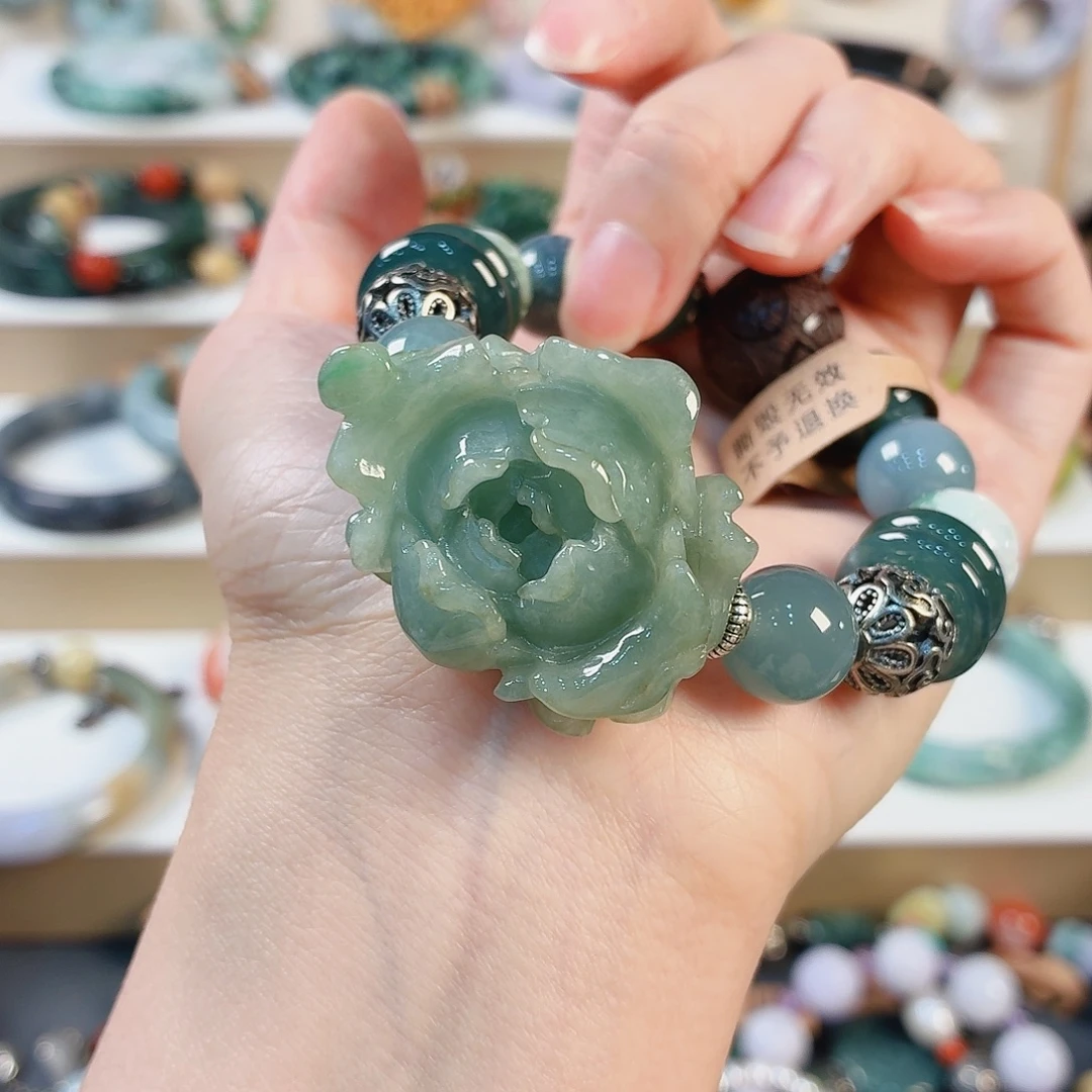 奎***馆翡翠未镶嵌手链手串