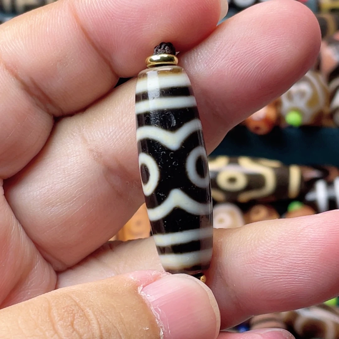 玛瑙/玉髓未镶嵌颈饰聚缘莲花三