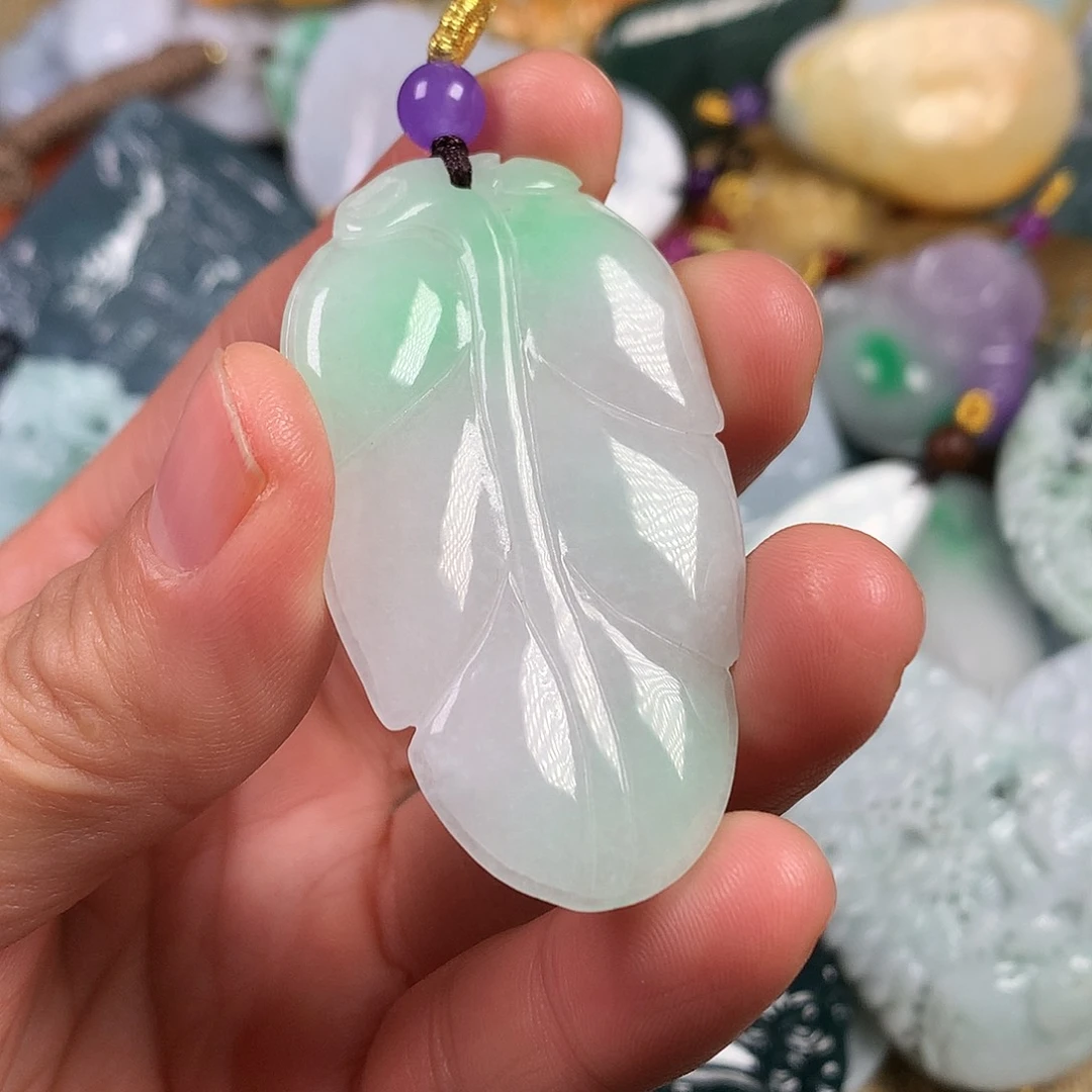 翡翠未镶嵌颈饰天然翡翠