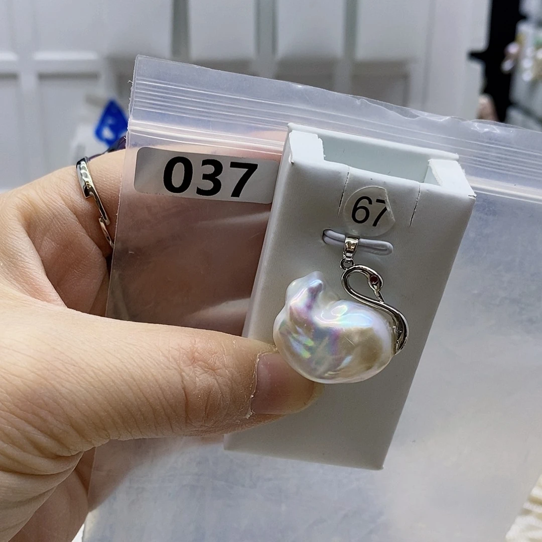 颈饰合金淡水珍珠