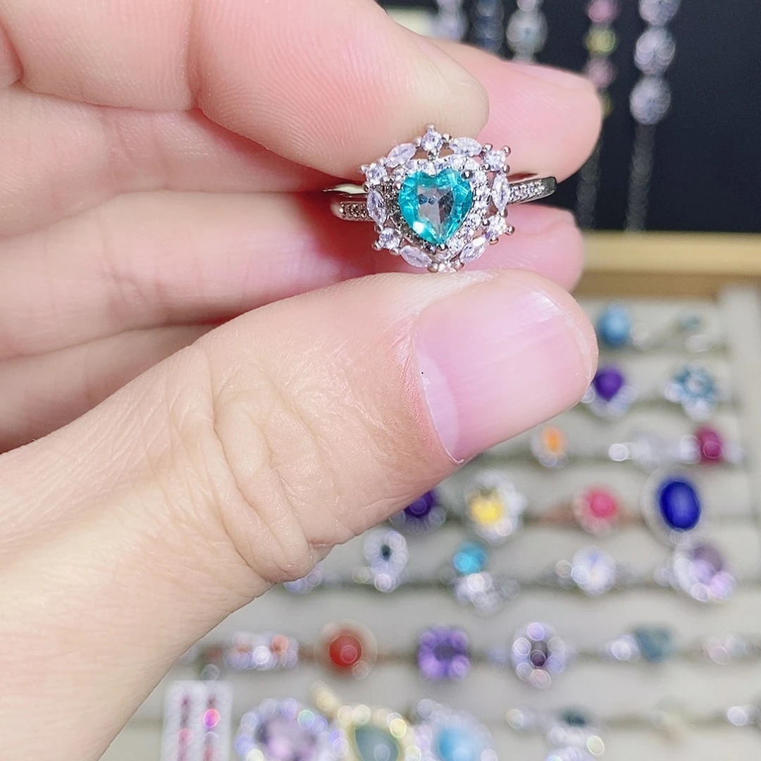 未镶嵌戒指托帕石