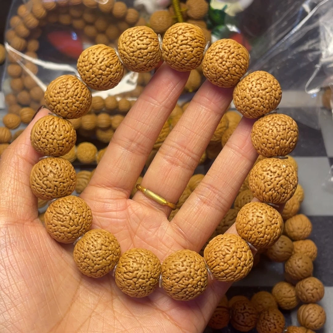 手串桃核?****?18蚂蚁问手串