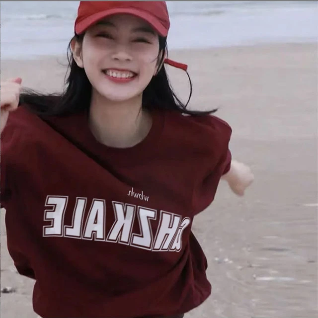 潮牌字母甜酷风小众设计短袖潮流t恤女夏季宽松oversize半袖上衣