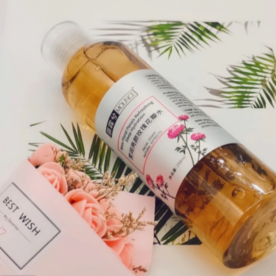 玫瑰花瓣水保湿滋润提亮肤色清爽控油爽肤水纯露湿敷