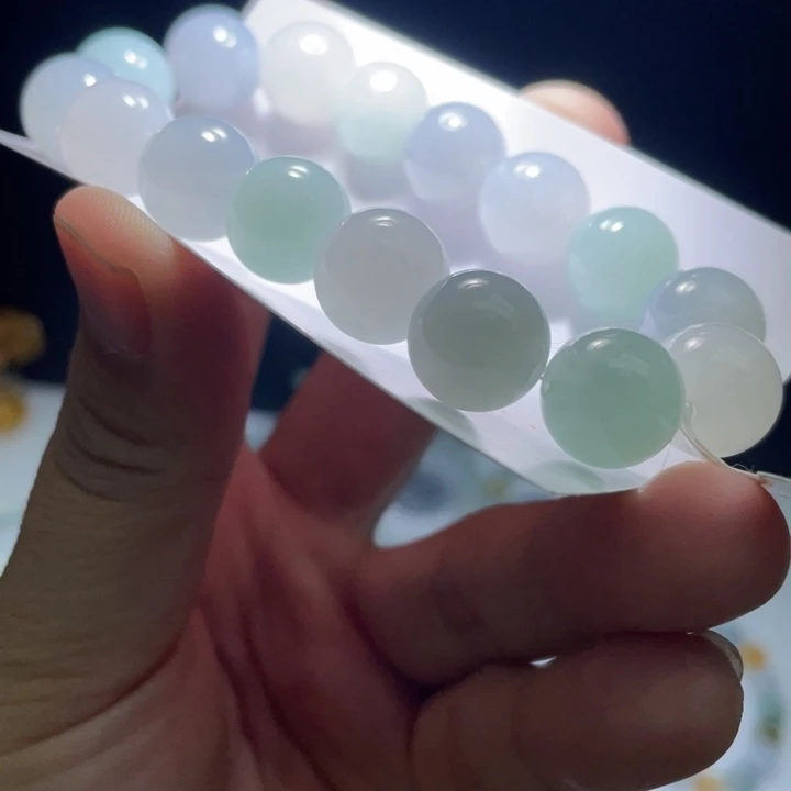 未镶嵌定制翡翠翡翠卡12+