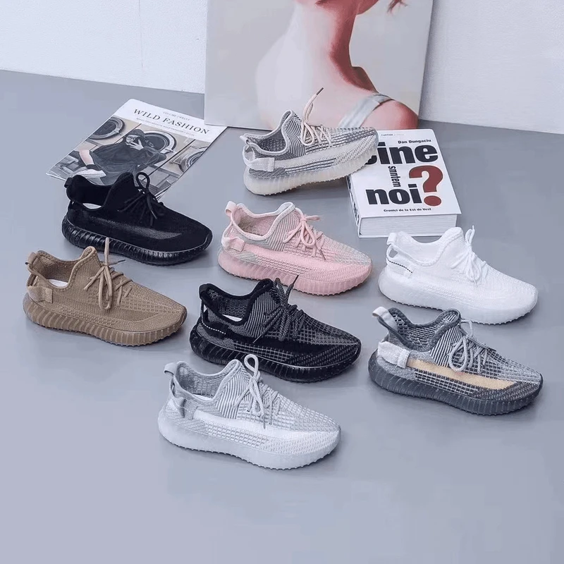 新款网面鞋春秋季飞织百搭情侣款透气休闲鞋运动鞋透气软底鞋时尚