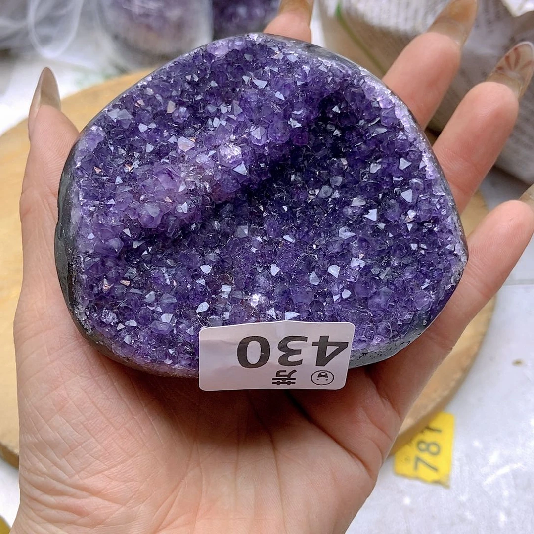 紫晶大型摆件（非配饰）未镶嵌