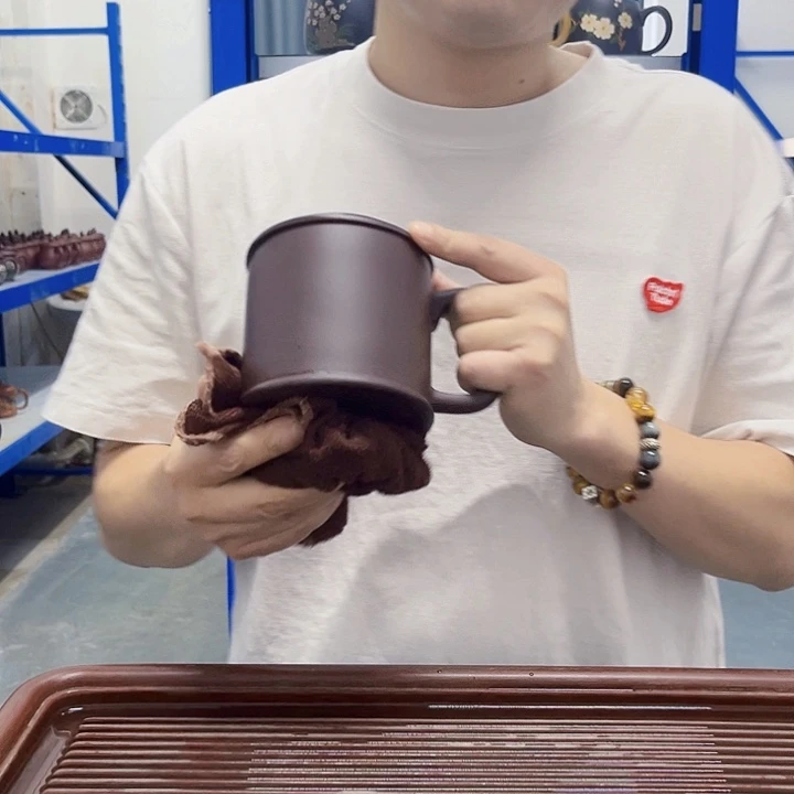 宜兴紫砂原矿葫芦妞杯