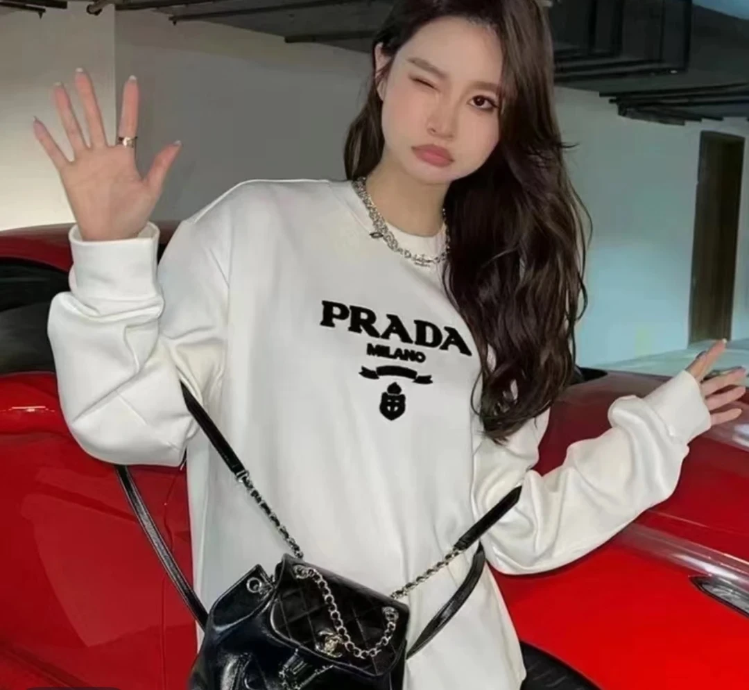 未使用 Prada/普拉达 sm014134毛巾材质卫衣L码