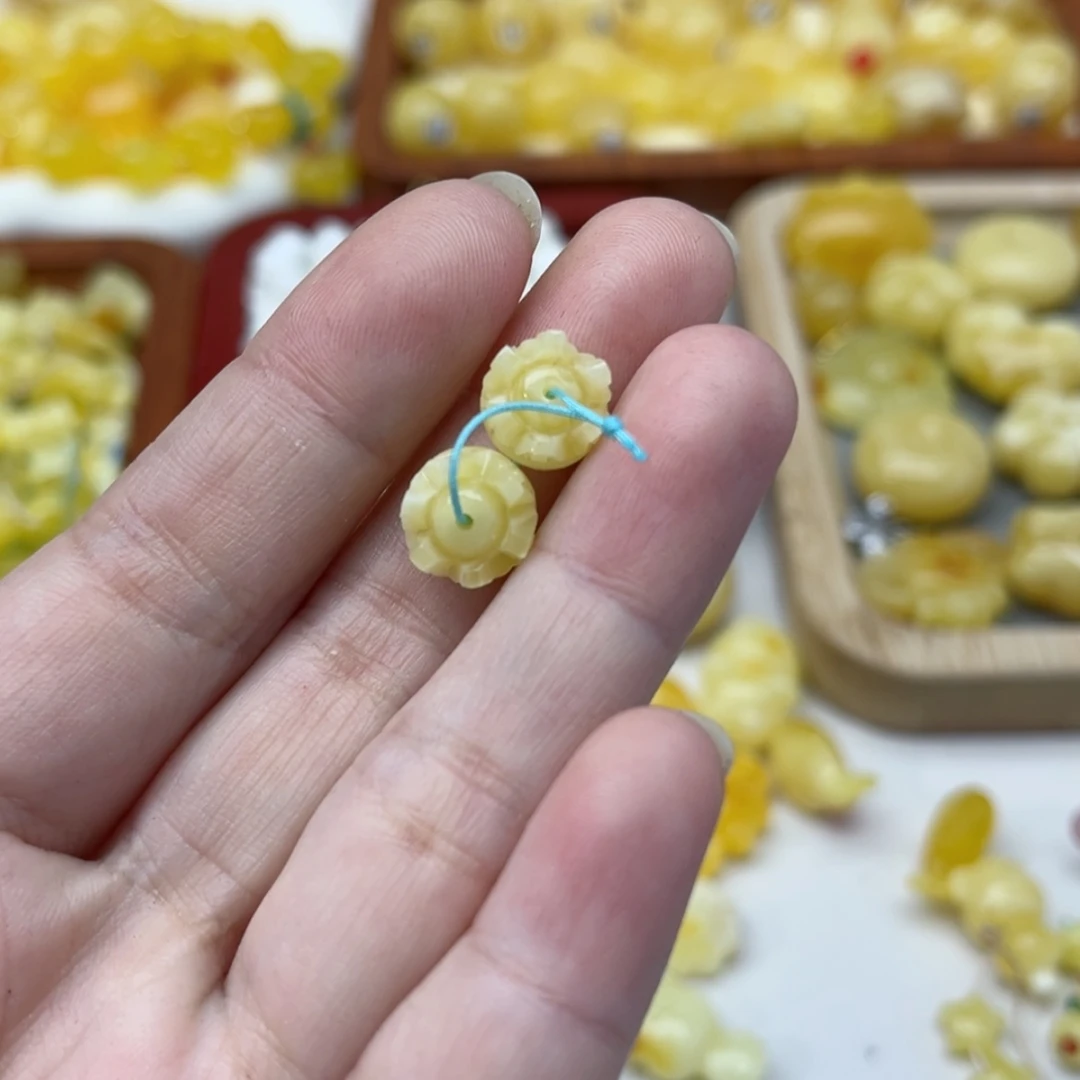 【闪购商品】未镶嵌蜜蜡裸石配饰