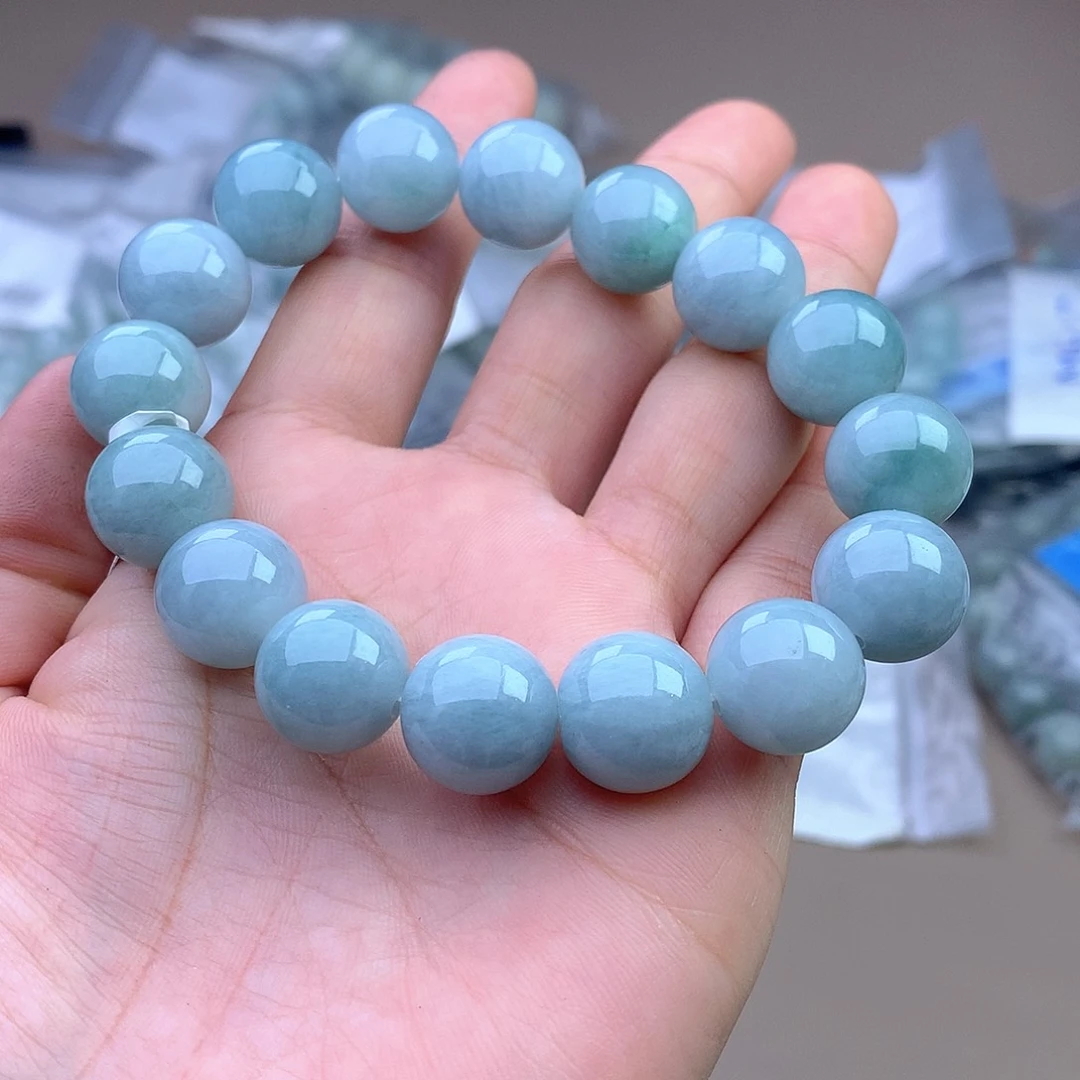 未镶嵌手串定制翡翠