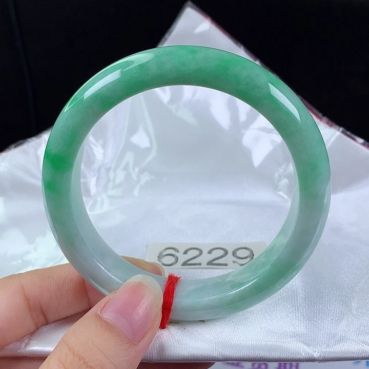 未镶嵌手镯翡翠57圈