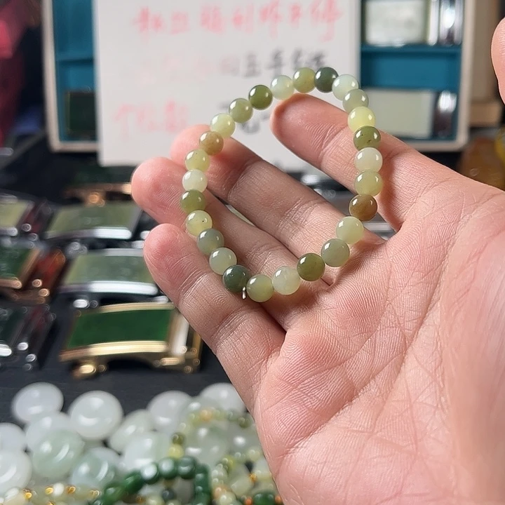 和田玉未镶嵌珠宝半成品