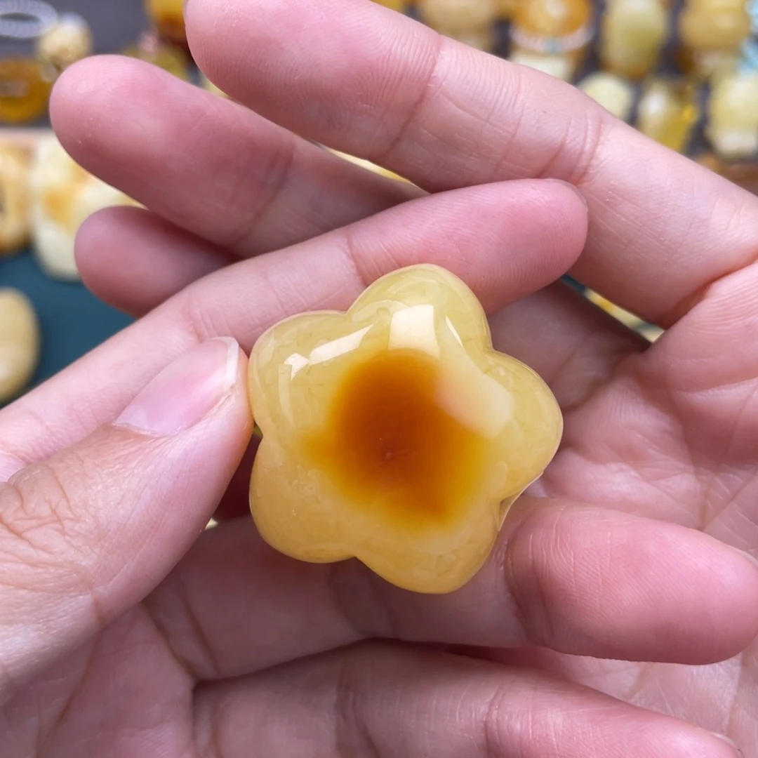 裸石琥珀未镶嵌蜜蜡