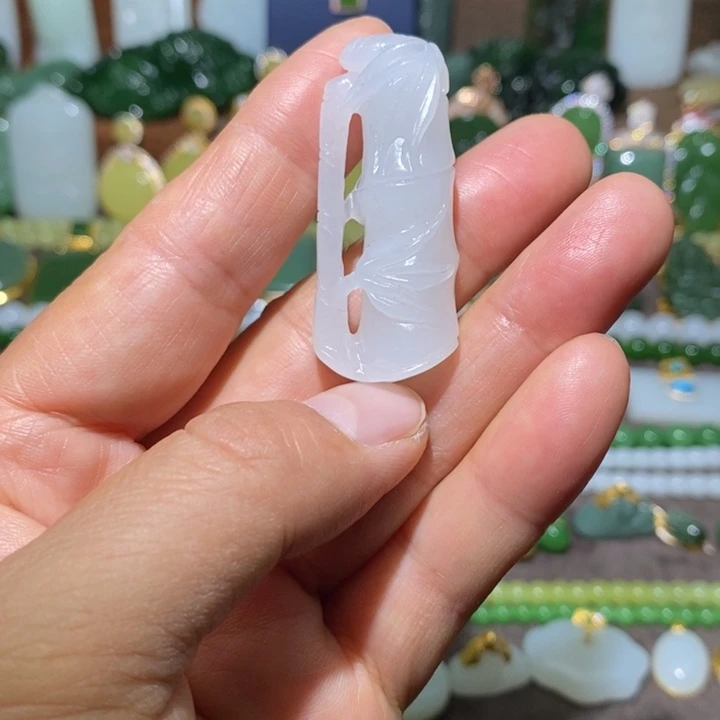 和田玉（白玉）未镶嵌颈饰