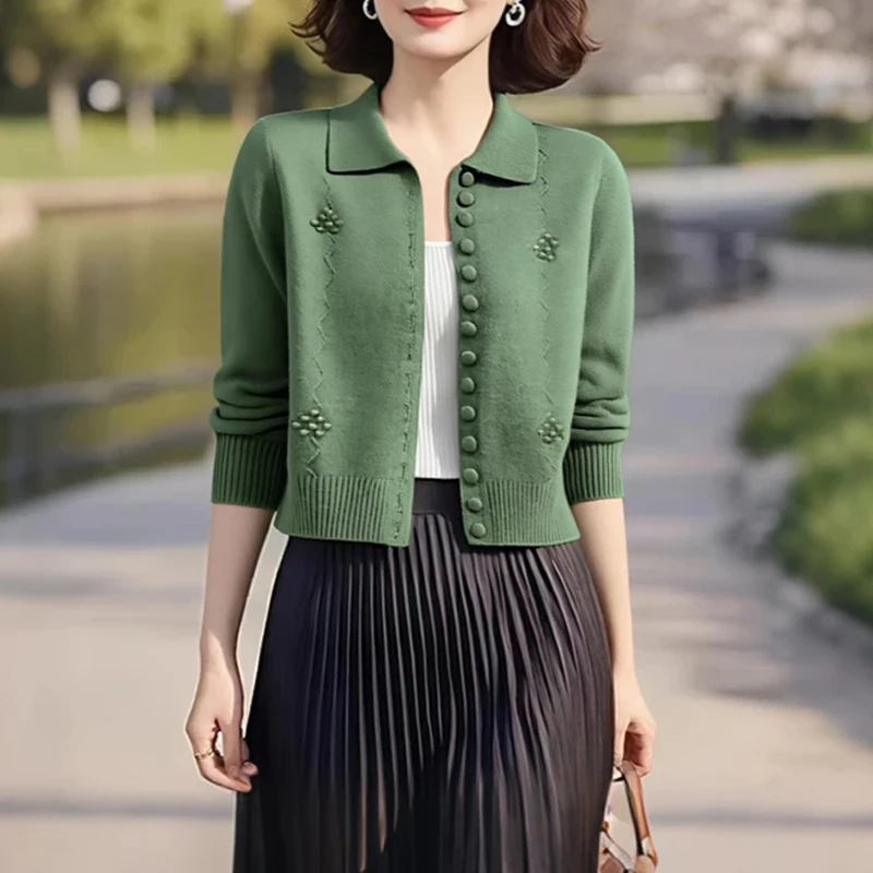 气质百搭翻领纯色针织开衫女2025秋季洋气时尚小个子外穿高腰上衣