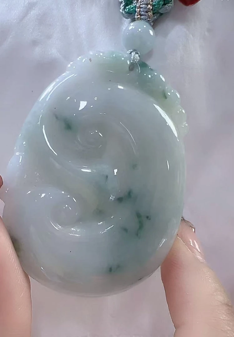 天然翡翠A货孤品吊坠123