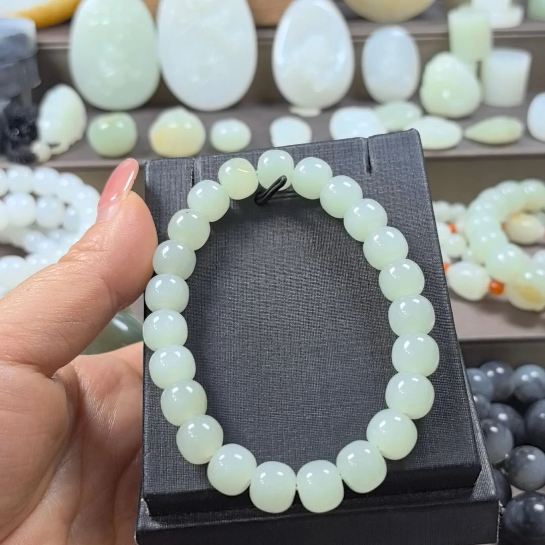 和田玉未镶嵌手串