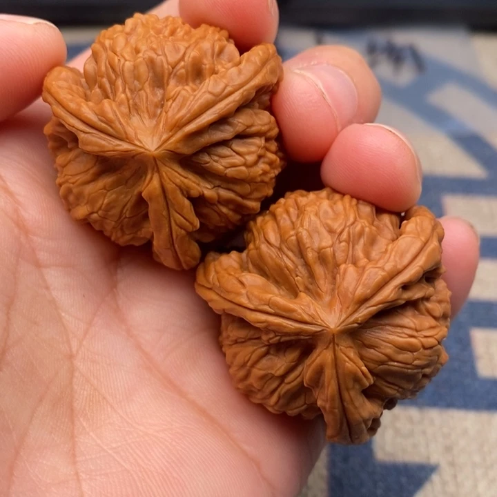 吊坠文玩核桃?***?三棱