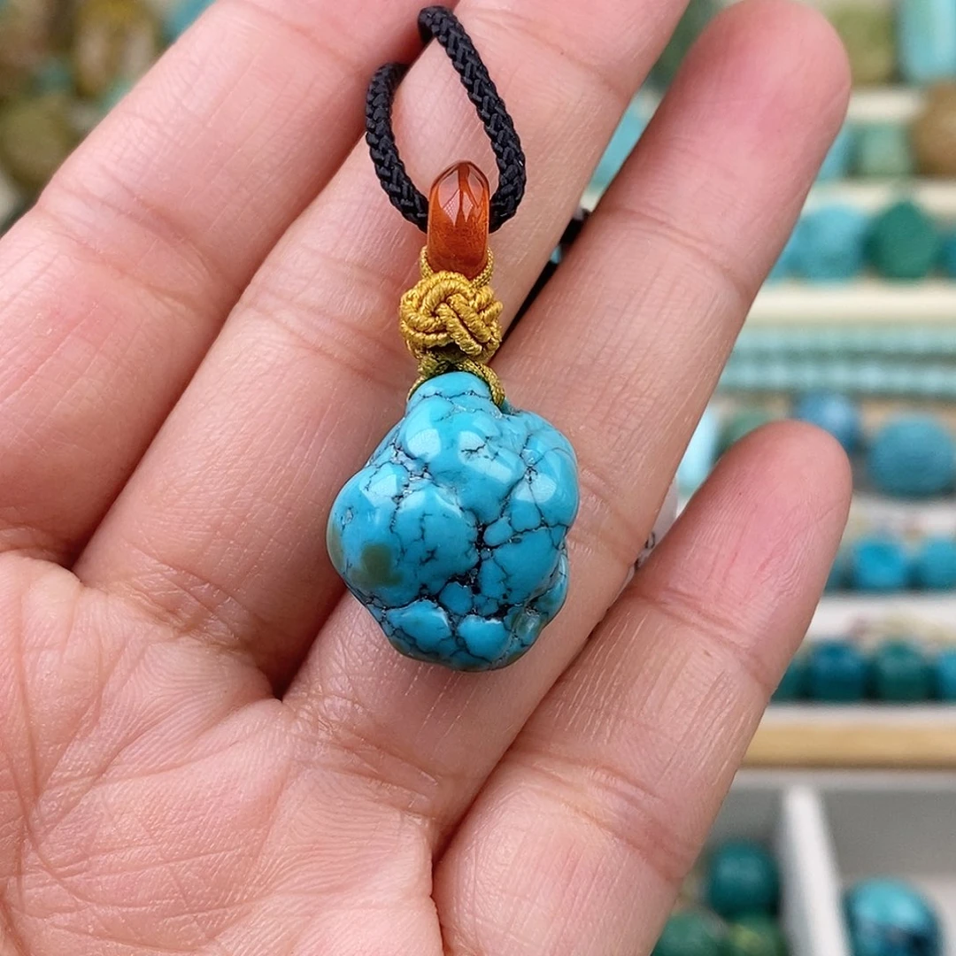 未镶嵌绿松石珠宝奇石