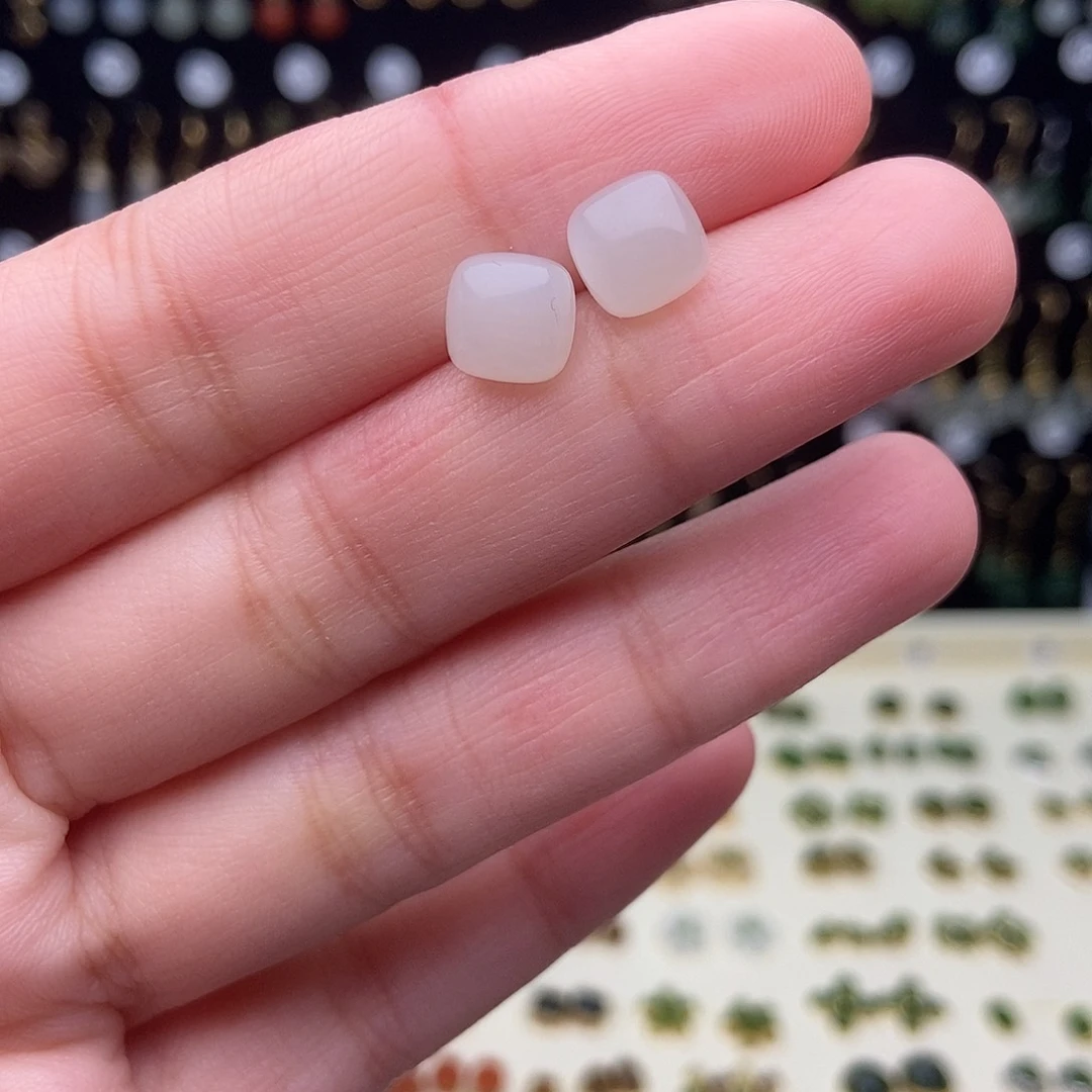 和田玉银S925镀金镶嵌耳饰