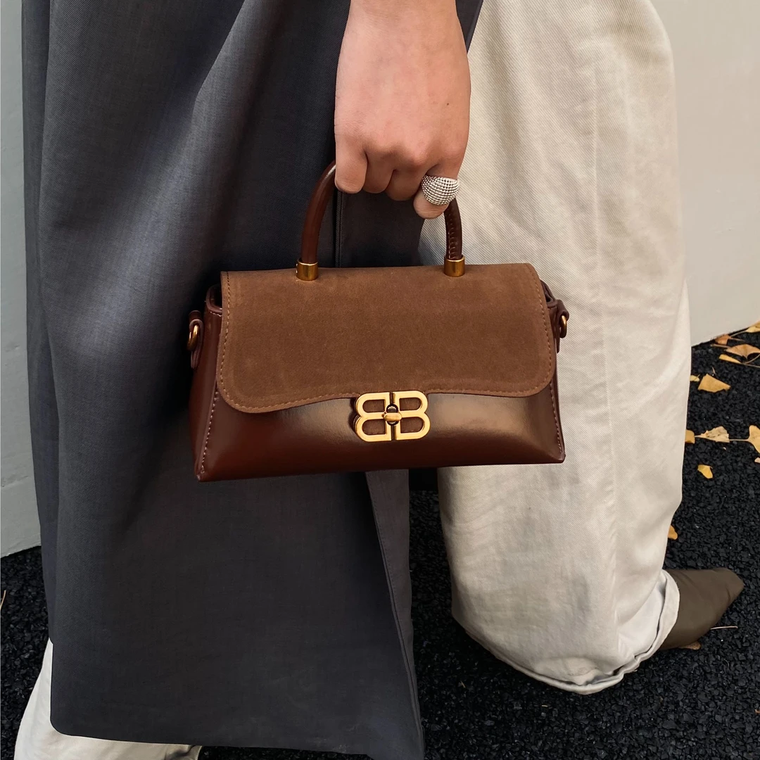 【芭莎时尚】流行爆款小众定制轻奢气质高级感单肩斜挎包F69