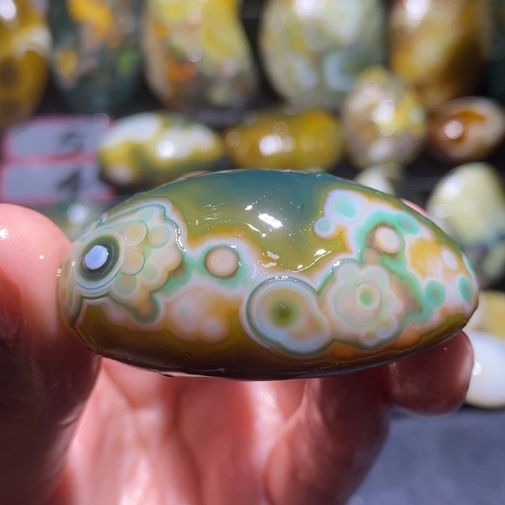 未镶嵌玛瑙/玉髓珠宝奇石