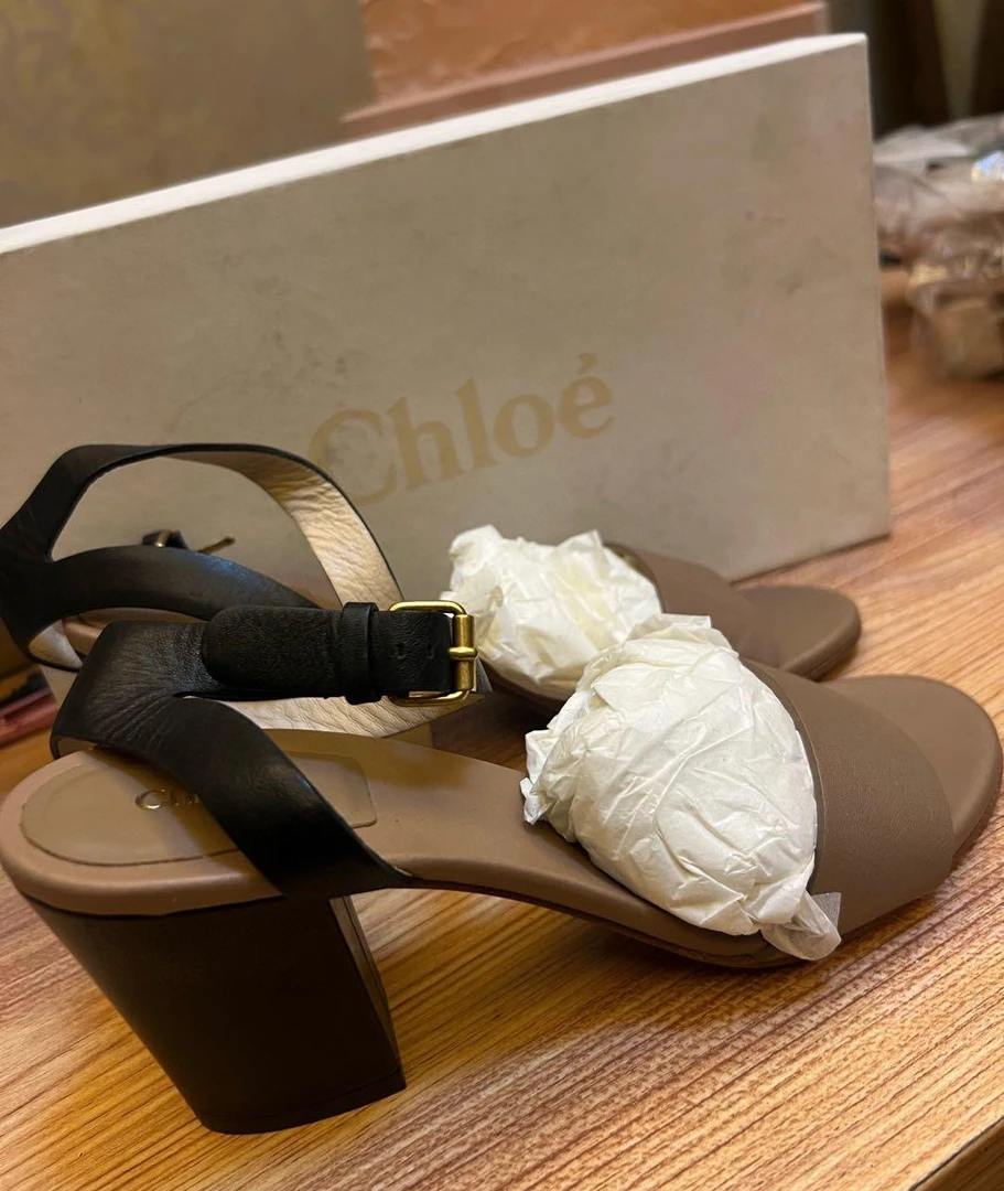 95新 Chloe/蔻依 95新 Chloe平底鞋 21292 37码