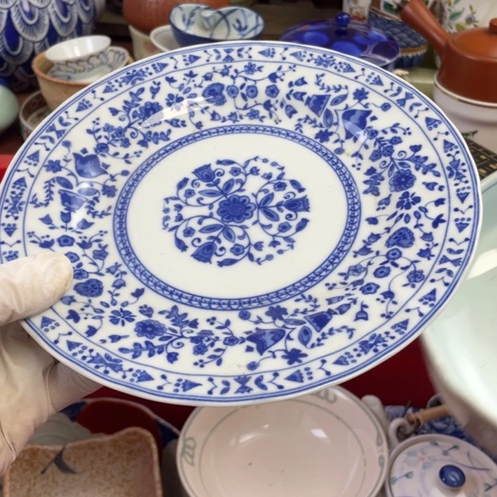 他家瓷器真美….开播了