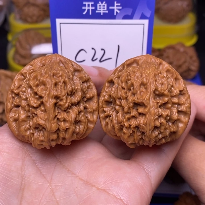 文玩核桃把件39三角疆c221