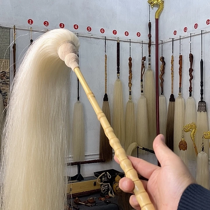 罗汉竹拂尘一物一拍