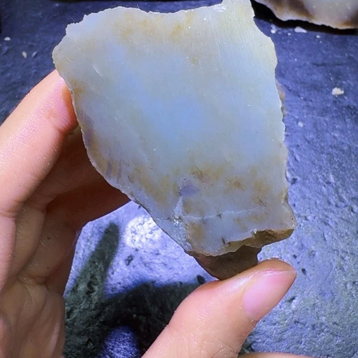 和田玉未镶嵌珠宝半成品